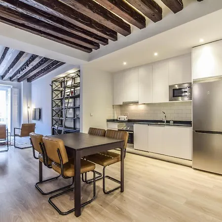 Apartment Next To Gran Via- Madrid Center Exterior photo
