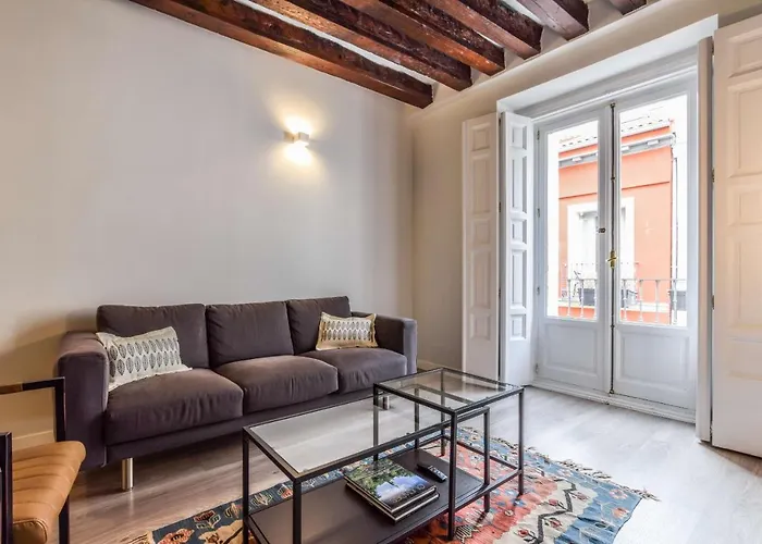 Apartment Next To Gran Via- Madrid Center Alquiler Temporal
